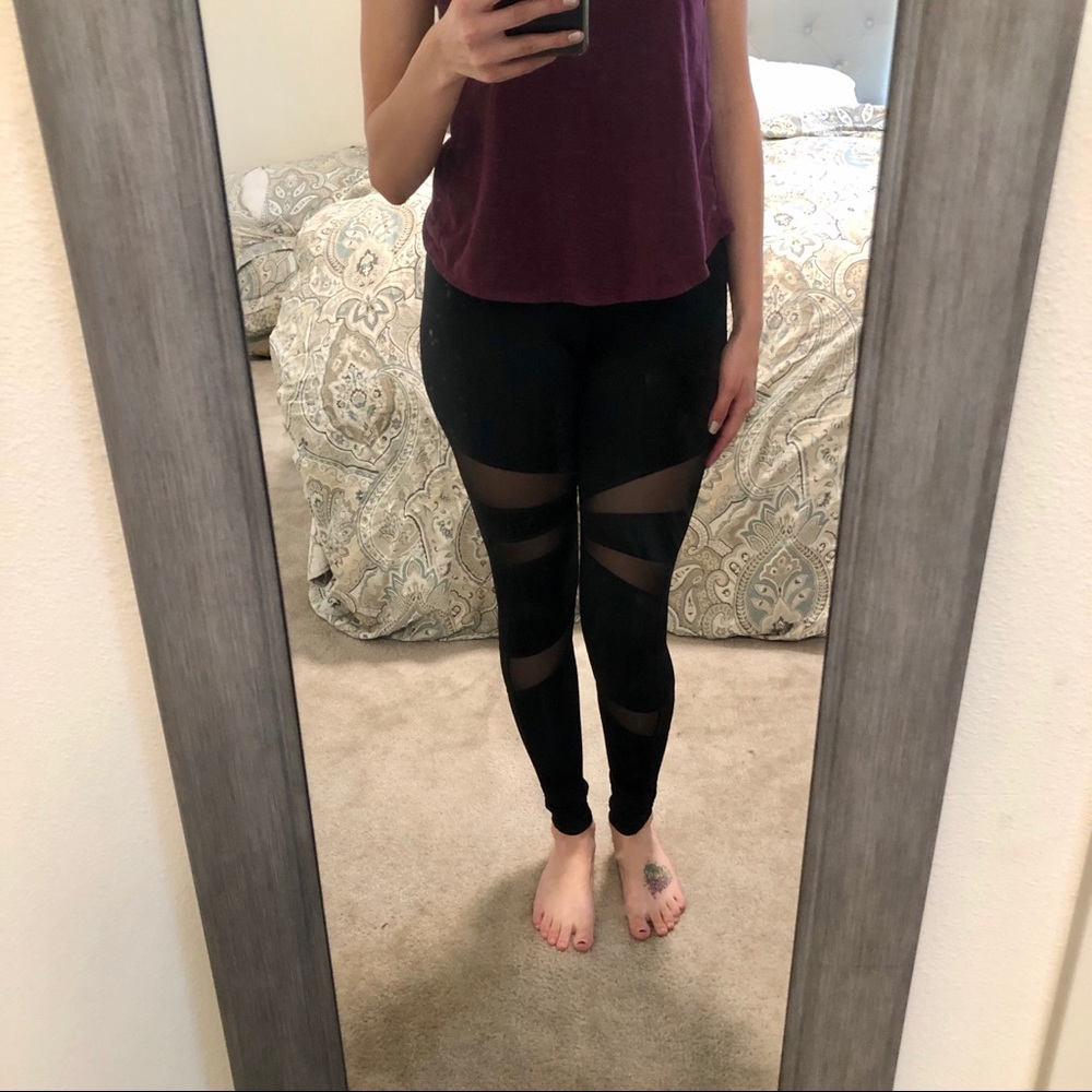 Bundle of 2 ZELLA Leggings XS